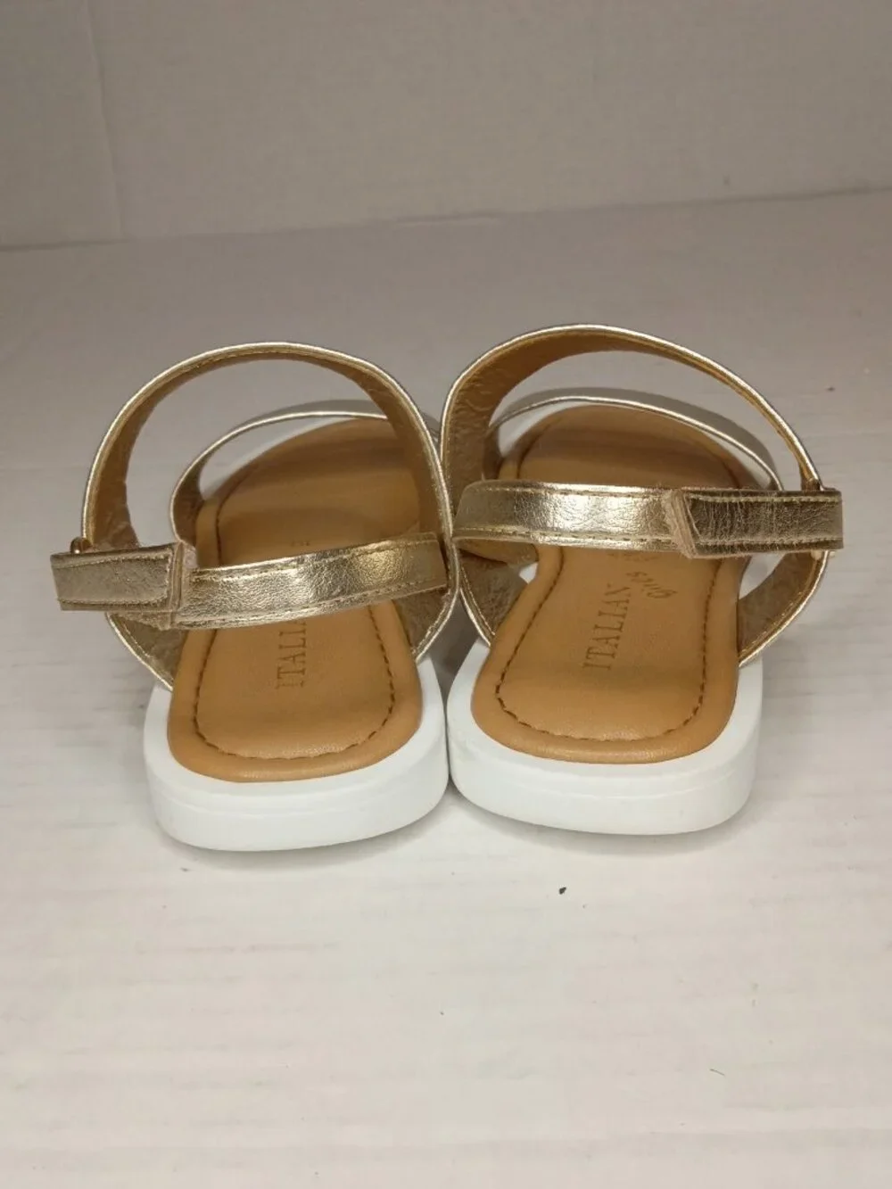Italian Girls Gold Flower Charm Sandals Toddler Girls 10/EU 28